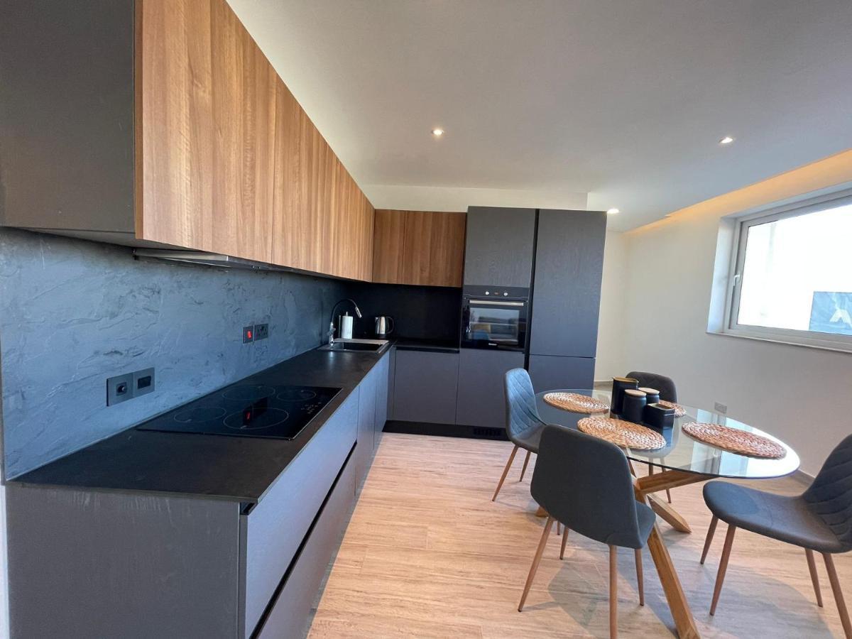 Appartamento Ana Seafront Haven
